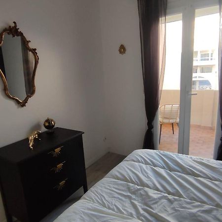 Set' En Couleurs Apartment Sete Bagian luar foto