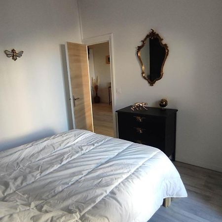Set' En Couleurs Apartment Sete Bagian luar foto